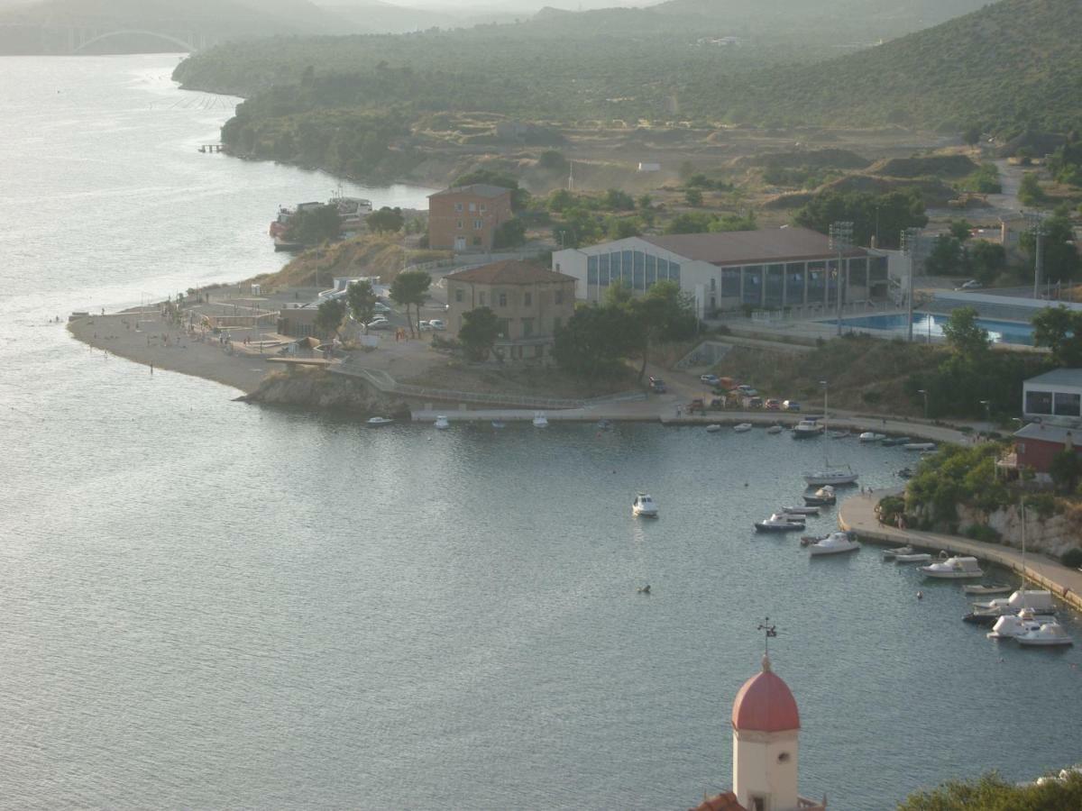 Ana Apartment Sibenik Bagian luar foto